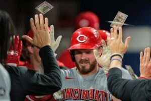 After grinding on road, Reds welcome Cardinals to open homestand