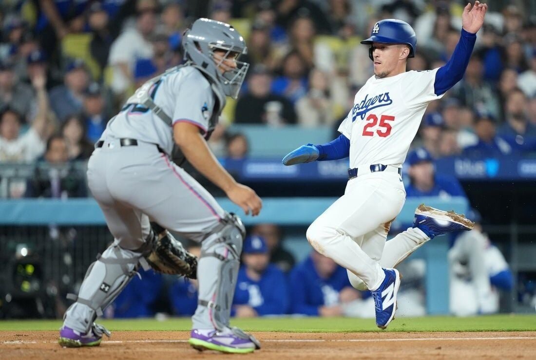 Shohei Ohtani’s leadoff blast sparks Dodgers’ destruction of Marlins