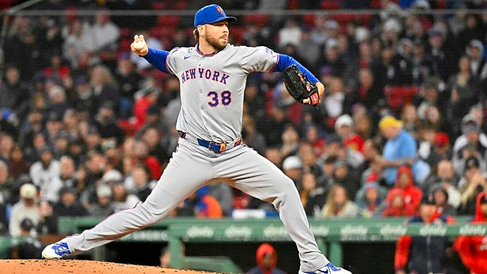 Run-hungry Mets pursue another win over lowly White Sox