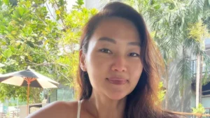 Singapore woman dies day after explosive posts accusing Indian worker of faking injury for payout