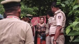 Mystery surrounds Russian mum and children found in Indian cave