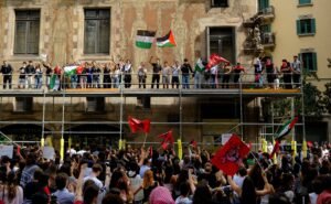 Shops, restaurants vandalized in many cities to protest Israel’s flotilla interception