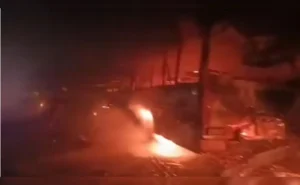 10 Buses, Cars Crash, Catch Fire Amid Fog On Delhi-Agra Expressway, 4 Dead