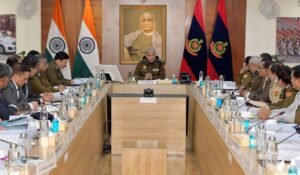 Delhi Police Rejects Viral Claims of Missing Girls, Calls It “Paid Promotion” After Arvind Kejriwal’s Concern